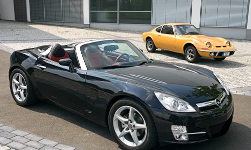Opel GT (2006): vent’anni fa il ritorno di un nome che sapeva di futuro.