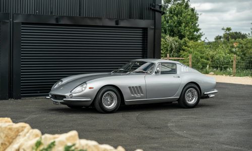 Ferrari 275: quando un libro diventa automobile.