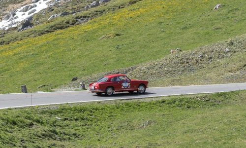 Sulle strade delle Alpi nel segno della Freccia Rossa: Macario e Di Costanzo conquistano la 1000 Miglia Warm Up Switzerland 2026.