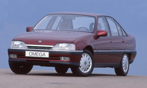 Opel Omega, quarant’anni fa nasceva l’ammiraglia che cambiò il volto della Casa tedesca.