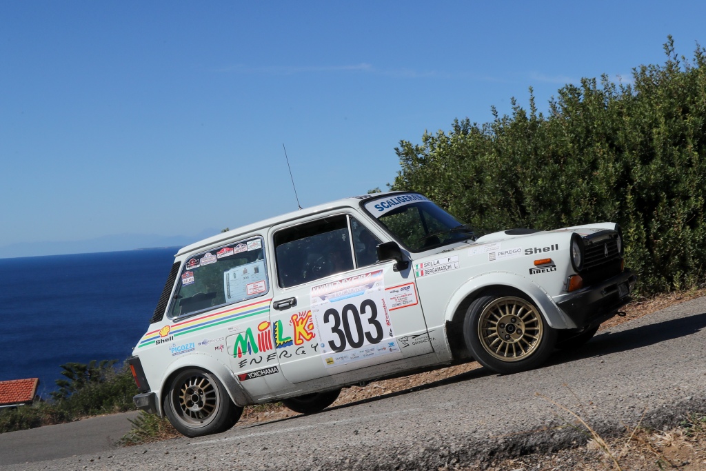 Trofeo A112 Abarth Yokohama: Bergamaschi firma il successo al Rallye Elba Storico